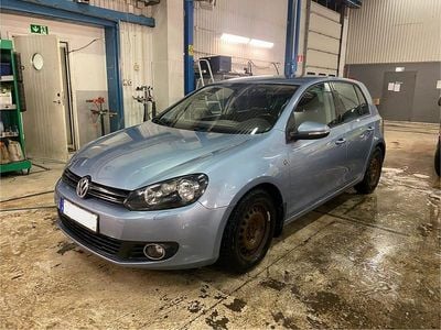 Begagnad VW Golf VI 105 HK (77 kW) 2011 Halvkombi