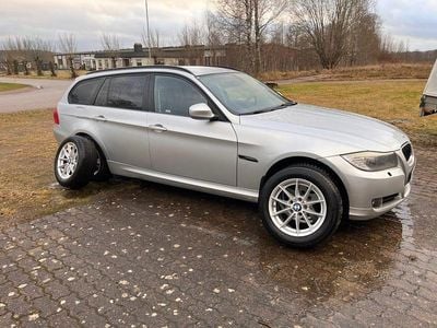 Begagnad 2011 BMW 320 Kombi | 79 000 kr (Marknadspris)