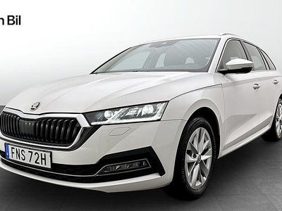 Candy white Begagnad 2023 Skoda Octavia Style Kombi | 307 900 kr (Lite dyr)