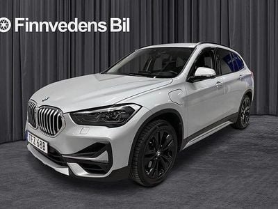 Silver Begagnad 2020 BMW X1 Sport Line SUV | 254 800 kr (Marknadspris)