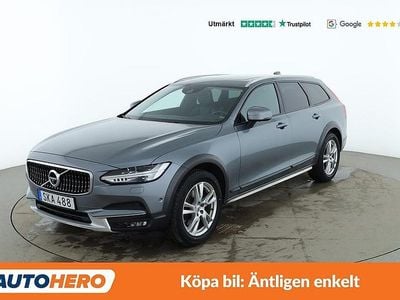 Grå Begagnad 2017 Volvo V90 CC Inscription Kombi | 314 000 kr (Marknadspris)
