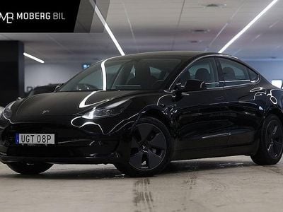 Begagnad Tesla Model 3 Standard Range 235 kW (320 HK) 2022 Svart Sedan
