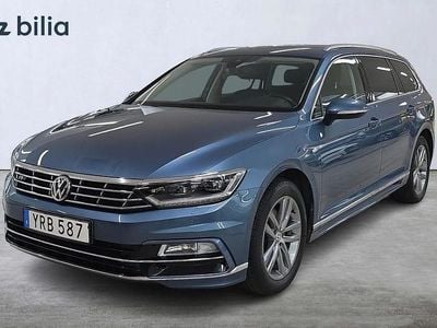 Blå Begagnad 2018 VW Passat R-line Kombi | 229 000 kr (Marknadspris)