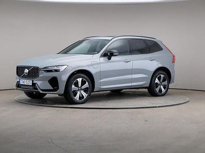 Grå Begagnad 2023 Volvo XC60 Plus SUV | 499 000 kr (Superpris)