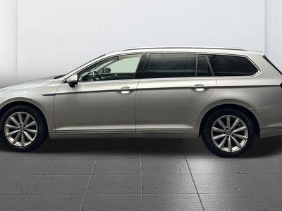 begagnad VW Passat GTE Executive B-Kam Drag Navi IQ-LED 2020, Kombi