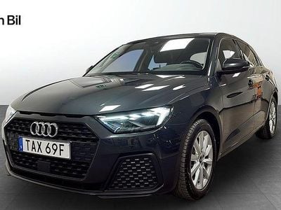 Mörkgrå Begagnad 2022 Audi A1 Sportback Proline Halvkombi | 204 000 kr (Marknadspris)