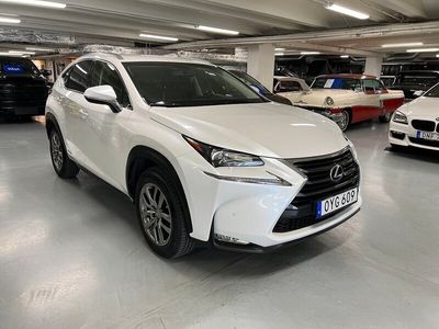 begagnad Lexus NX300h AWD 2.5 AWD E-CVT Business Line Euro 6 2016, SUV