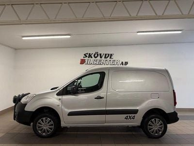 Silvermetallic Begagnad 2016 Peugeot Partner Minibuss | 109 500 kr (Marknadspris)