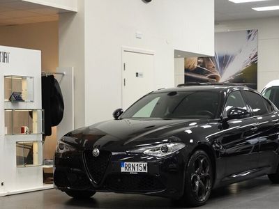 begagnad Alfa Romeo Giulia Veloce Q4 2.0 Turbo 280hk AT8 AWD