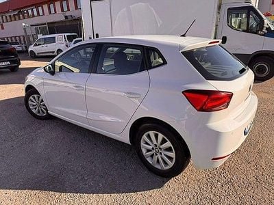 Begagnad Seat Ibiza XCELLENCE 95 HK (69 kW) 2017 Vit Halvkombi