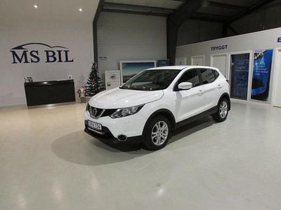 Vit Begagnad 2014 Nissan Qashqai SUV | 79 900 kr (Marknadspris)