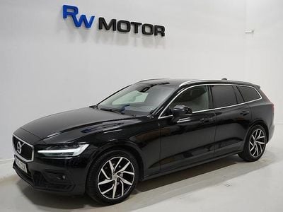 Svart Begagnad 2019 Volvo V60 Momentum Kombi | 188 900 kr (Lite dyr)