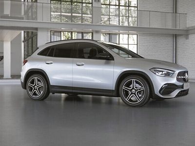 begagnad Mercedes GLA200 *Lagerbilskampanj*