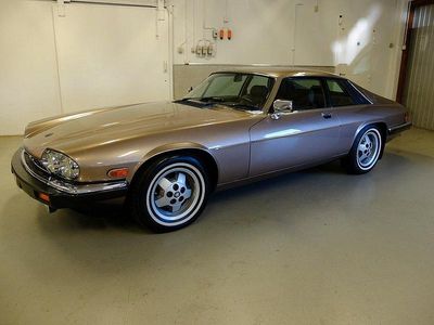 Ljusbrun Begagnad 1986 Jaguar XJS Sportkupé | 215 000 kr