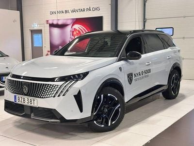 Begagnad Peugeot e-5008 GTi 169 kW (231 HK) 2024 Vit SUV