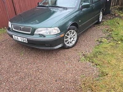 Begagnad 1998 Volvo V40 Kombi | 22 000 kr