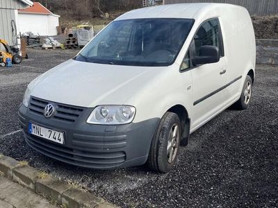 begagnad VW Caddy Låga mil