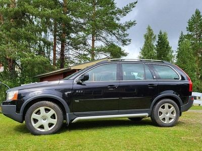 Svart Begagnad 2006 Volvo XC90 Executive SUV | 79 000 kr