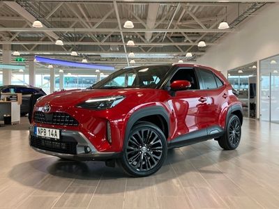 begagnad Toyota Yaris Cross Hybrid AWD-i / JBL / Drag / Panorama