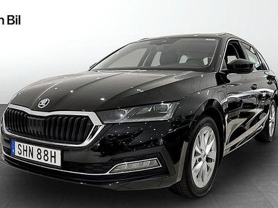 Svart Begagnad 2024 Skoda Octavia Style Kombi | 319 900 kr (Marknadspris)