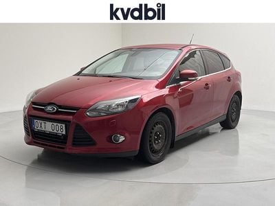 Begagnad Ford Focus 2011 Röd