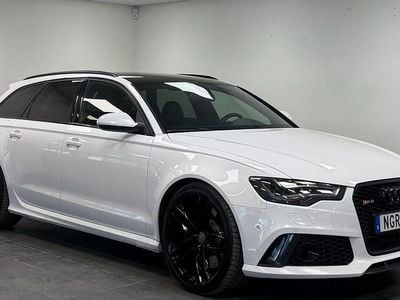 Begagnad Audi RS6 560 HK (411 kW) 2013 Vit Kombi