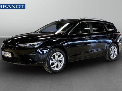 Begagnad MG MG5 EV Luxury 132 kW (180 HK) 2022 Svart Kombi