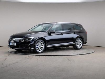 Svart Begagnad 2023 VW Passat GTE Halvkombi | 355 000 kr (Marknadspris)