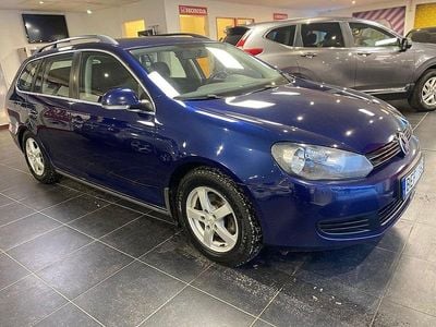 Begagnad VW Golf VI 106 HK (77 kW) 2010 Mörkblå Halvkombi