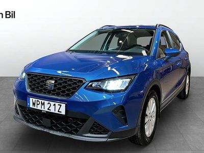 Sapphire blue metallic Begagnad 2025 Seat Arona Style SUV | 219 900 kr (Marknadspris)