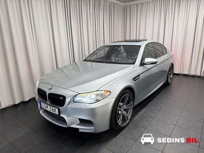 Begagnad BMW M5 561 HK (412 kW) 2013 Silver Sedan