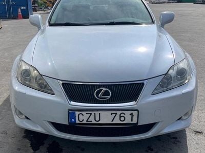 Lexus IS250