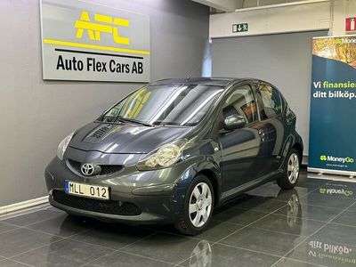 begagnad Toyota Aygo 5-dörrar 1.0 VVT-i MultiMode NYSERVAD/NYBESIKTAD