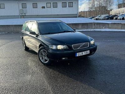 Begagnad Volvo V70 170 HK (125 kW) 2004 Kombi