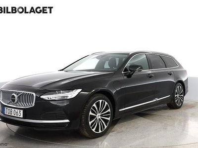 Begagnad Volvo V90 Core 253 HK (186 kW) 2022 Svart Kombi