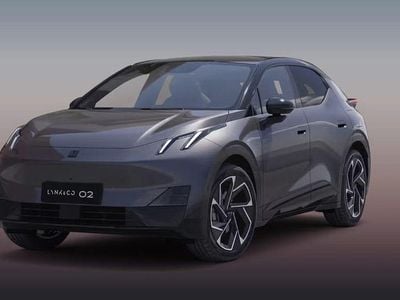 Grå Ny 2025 Lynk & Co 02 SUV | 474 995 kr (Marknadspris)
