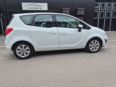 Begagnad Opel Meriva 141 HK (103 kW) 2013 Vit Minibuss