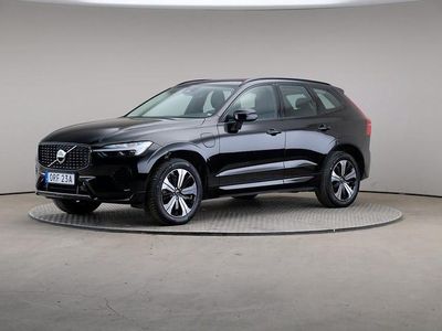 Svart Begagnad 2023 Volvo XC60 Plus SUV | 479 000 kr (Marknadspris)