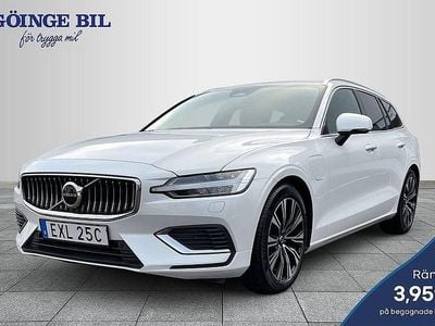 Vit Begagnad 2024 Volvo V60 Core Kombi | 399 000 kr (Bra pris)