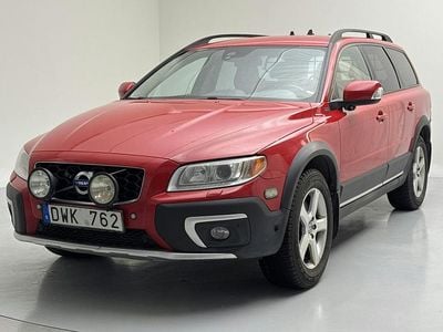 Röd Begagnad 2014 Volvo XC70 Kinetic | 196 000 kr (Lite dyr)