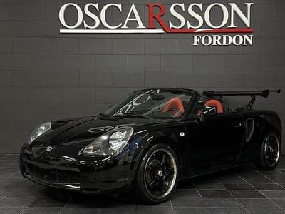 Begagnad Toyota MR2 141 HK (103 kW) 2002 Svart Cab