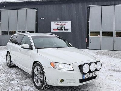 Vit Begagnad 2010 Volvo V70 Summum Kombi | 69 900 kr (Lite dyr)