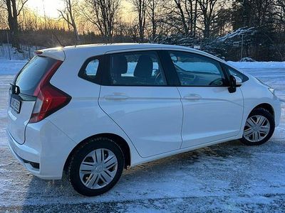 Begagnad 2018 Honda Jazz Halvkombi | 139 000 kr (Superpris)