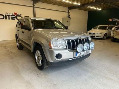 Begagnad Jeep Grand Cherokee 214 HK (157 kW) 2006 Silver SUV