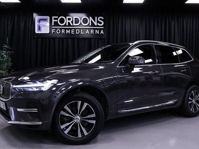 Grå Begagnad 2023 Volvo XC60 Momentum SUV | 339 900 kr