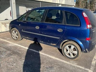 Begagnad Opel Meriva 101 HK (74 kW) 2004 Minibuss