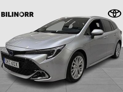 Begagnad Toyota Corolla Style 141 HK (103 kW) 2024 Silver Kombi