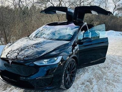 Begagnad Tesla Model X 567 kW (772 HK) 2018 Obsidian black metallic SUV