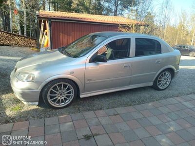 begagnad Opel Astra 5-dörrar 1.6