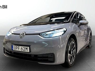 Grå Begagnad 2022 VW ID.3 Pro Performance Halvkombi | 269 900 kr (Marknadspris)